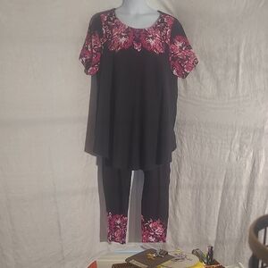 Roaman's Black and Pink Floral Pantsuit